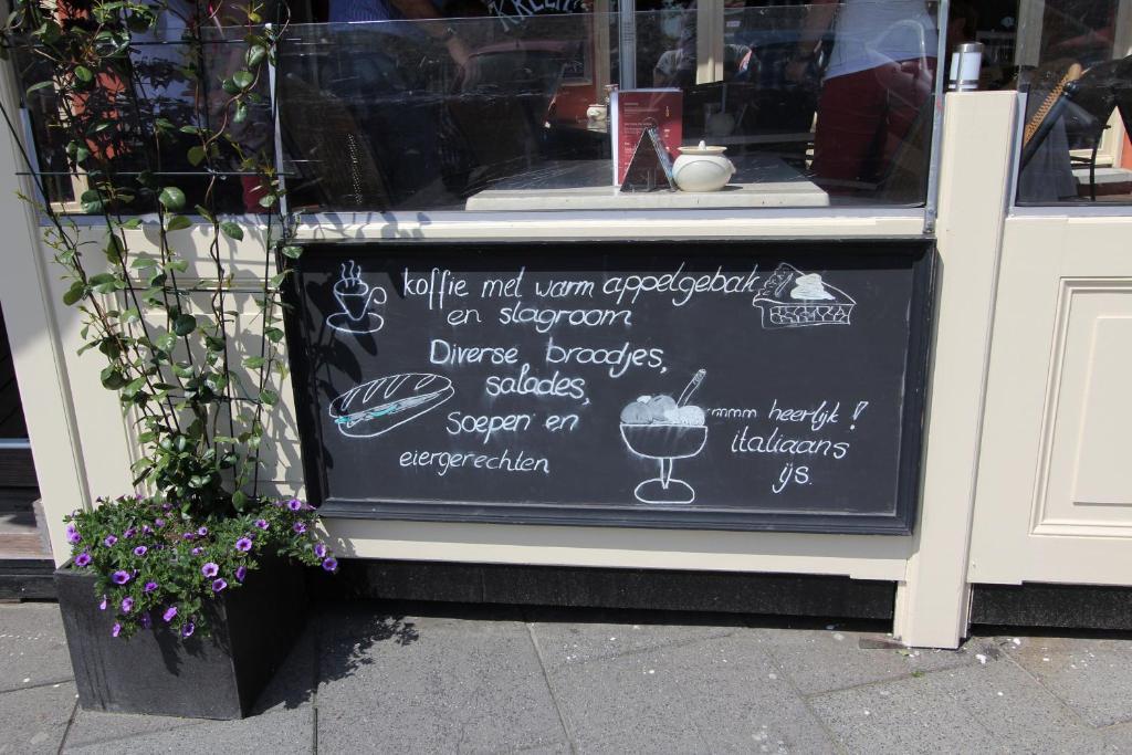 Hotel Restaurant Zeeland Tholen Exterior photo